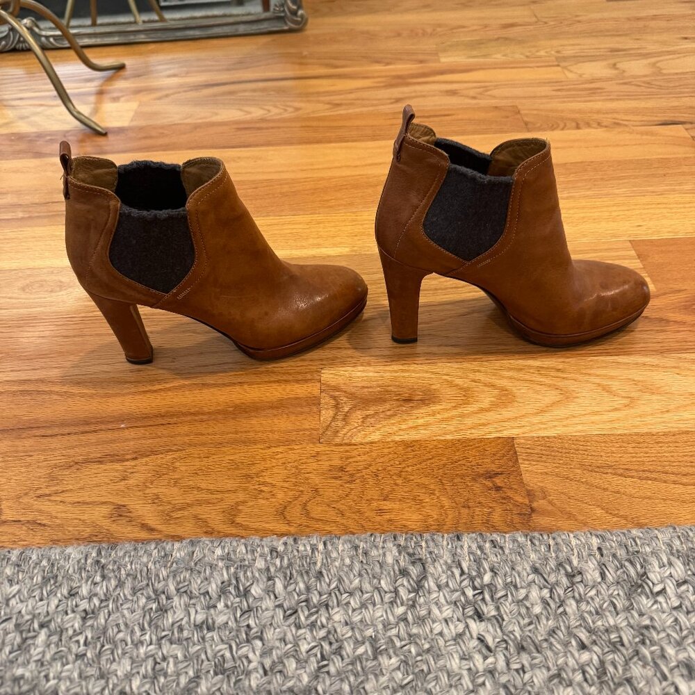 Alberto Fermani cognac with gray panel booties